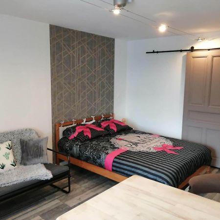 L'Encre Du Temps Bed and Breakfast Fussey Buitenkant foto