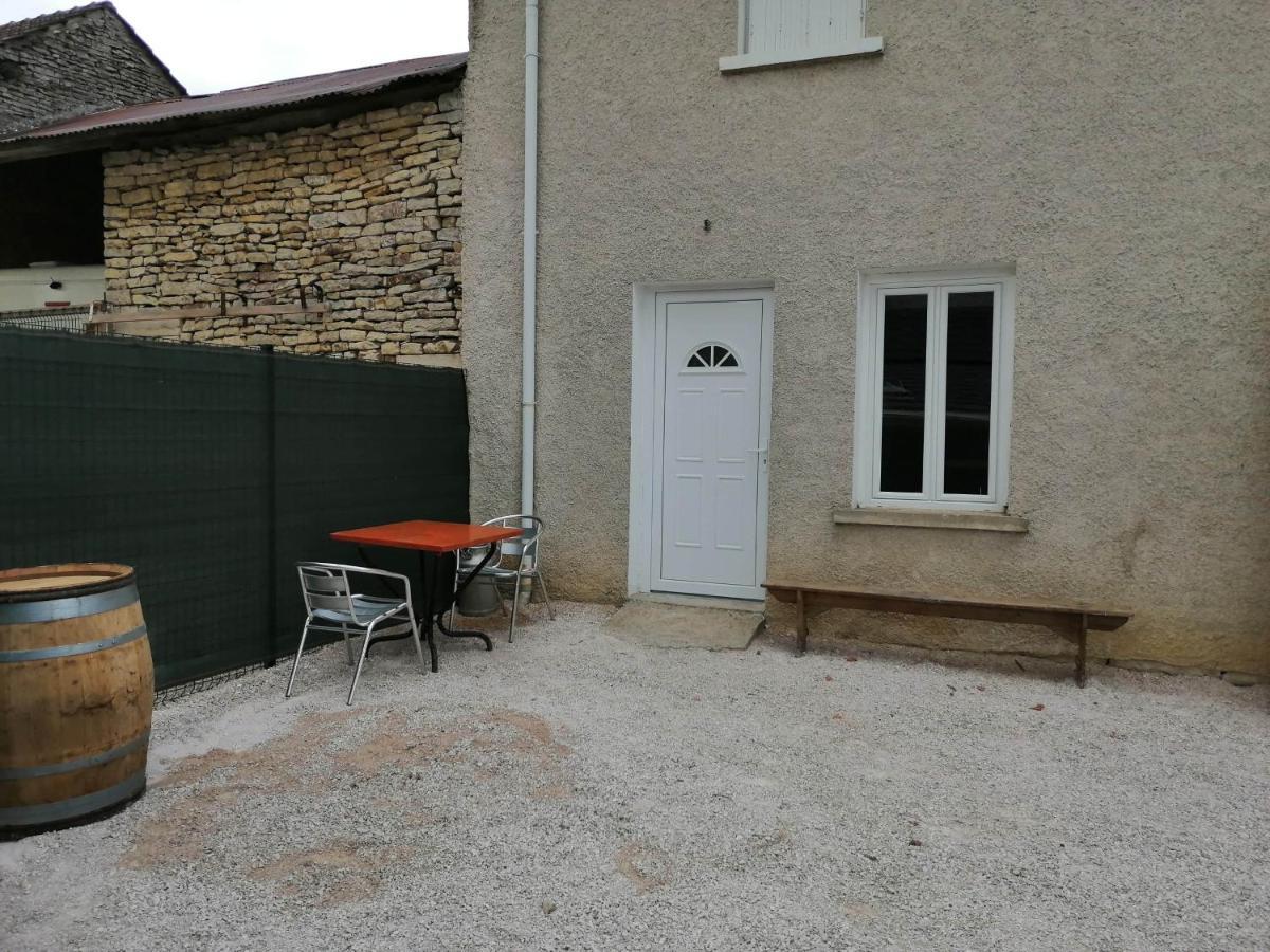 L'Encre Du Temps Bed and Breakfast Fussey Buitenkant foto
